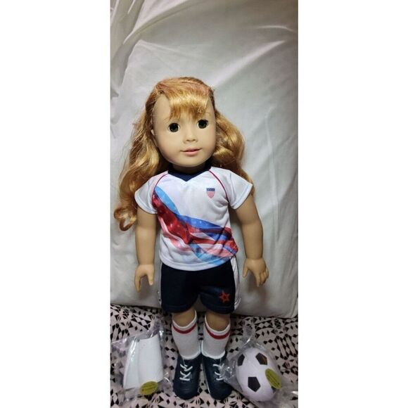 American Girl Doll Maryellen - Picture 4 of 12